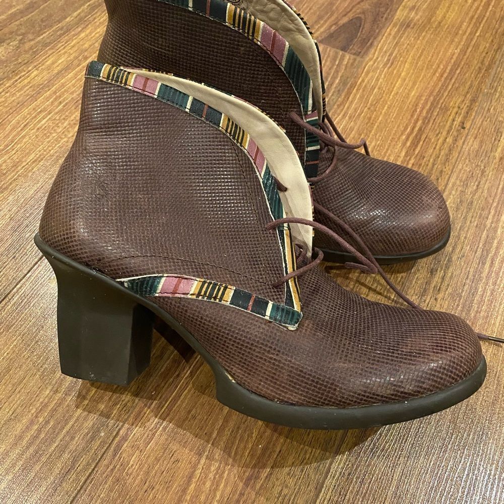 John Fluevog Splendid booties